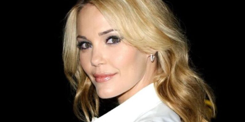 Leslie Knipfing – Family, Career, and Life Behind the Scenes